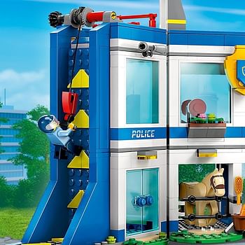 LEGO 60372 City Police Training Academy Station Playset with Obstacle Course, Horse Figure, Quad Bike Toy and 6 Officer Minifigures for Kids, Boys & Girls Aged 6 Plus