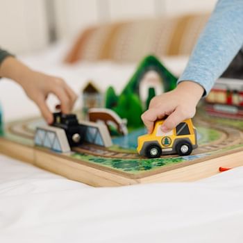 Melissa & Doug 17-Piece Wooden Tabletop Farm Playset With 4 Vehicles, Grain House & Play Pieces - Pretend Barnyard Toy For Toddlers Ages 1+