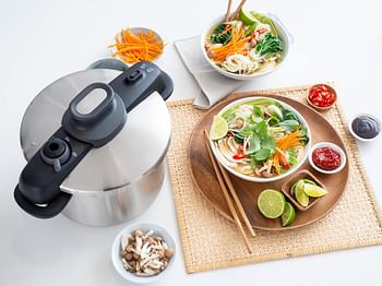 TEFAL Pressure Cooker, Secure Compact 8 L 5-Point Security System, Ultra-Fast Results, P3534446 - Silver