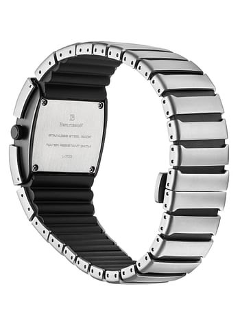 Rectangular Luminescent Wristwatch with Metallic Silver Band – Timeless Elegance